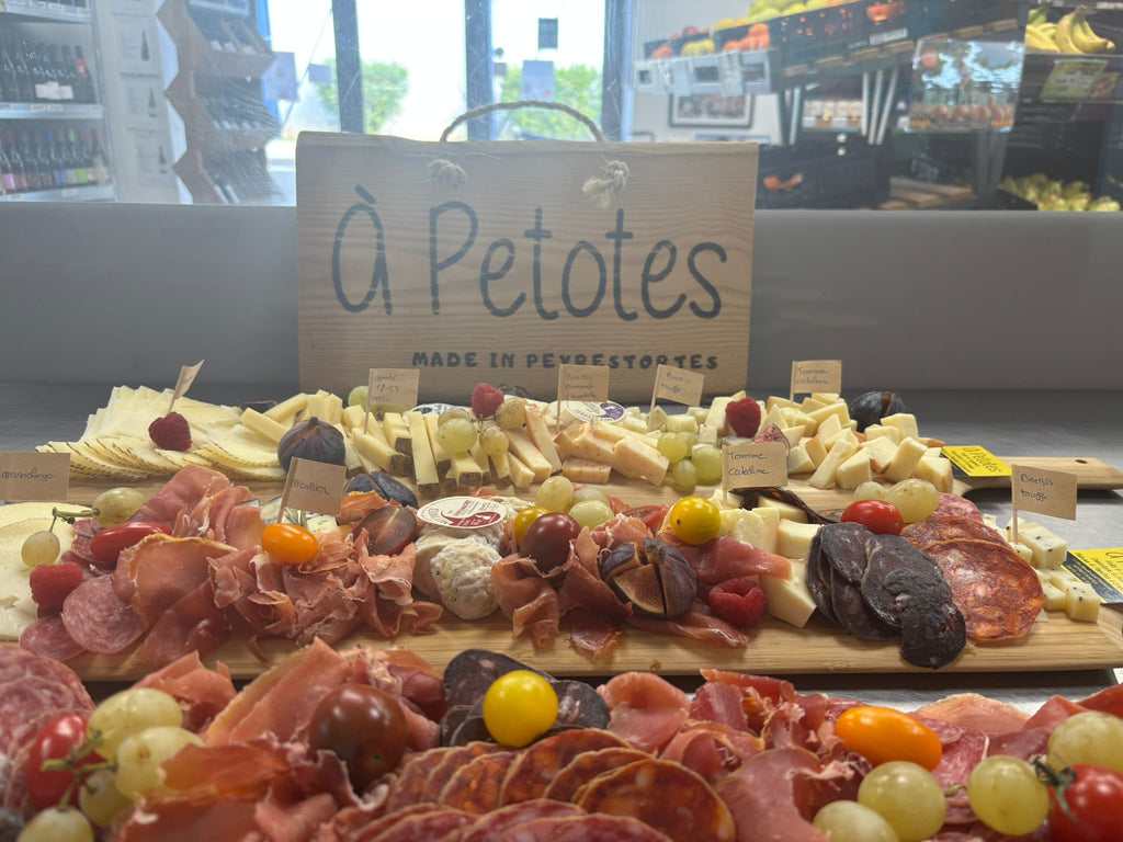CHARCUT' FORMULE CLASSIQUE. PLATEAU/PLANCHE