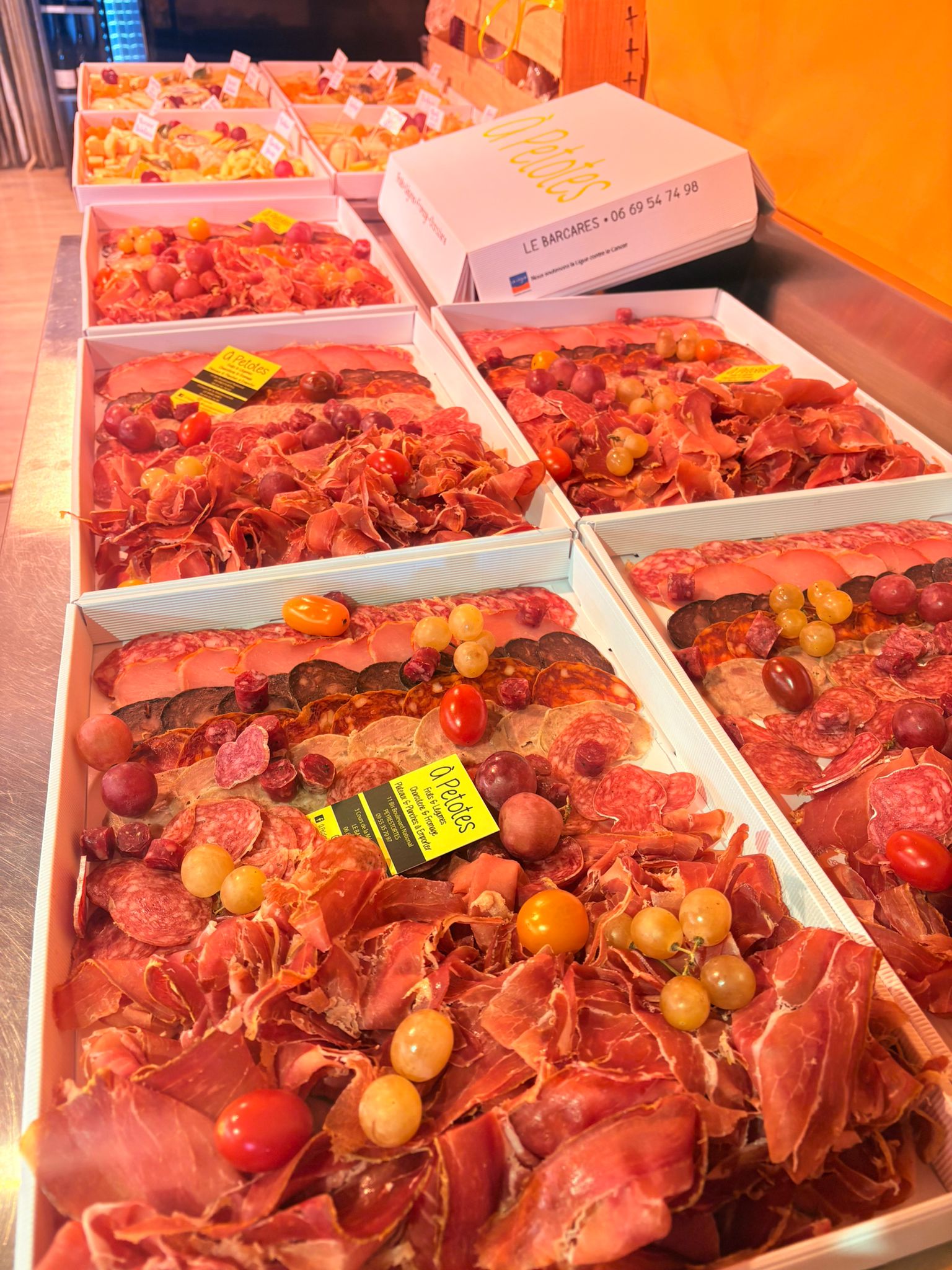 CHARCUT' FORMULE CLASSIQUE. PLATEAU/PLANCHE