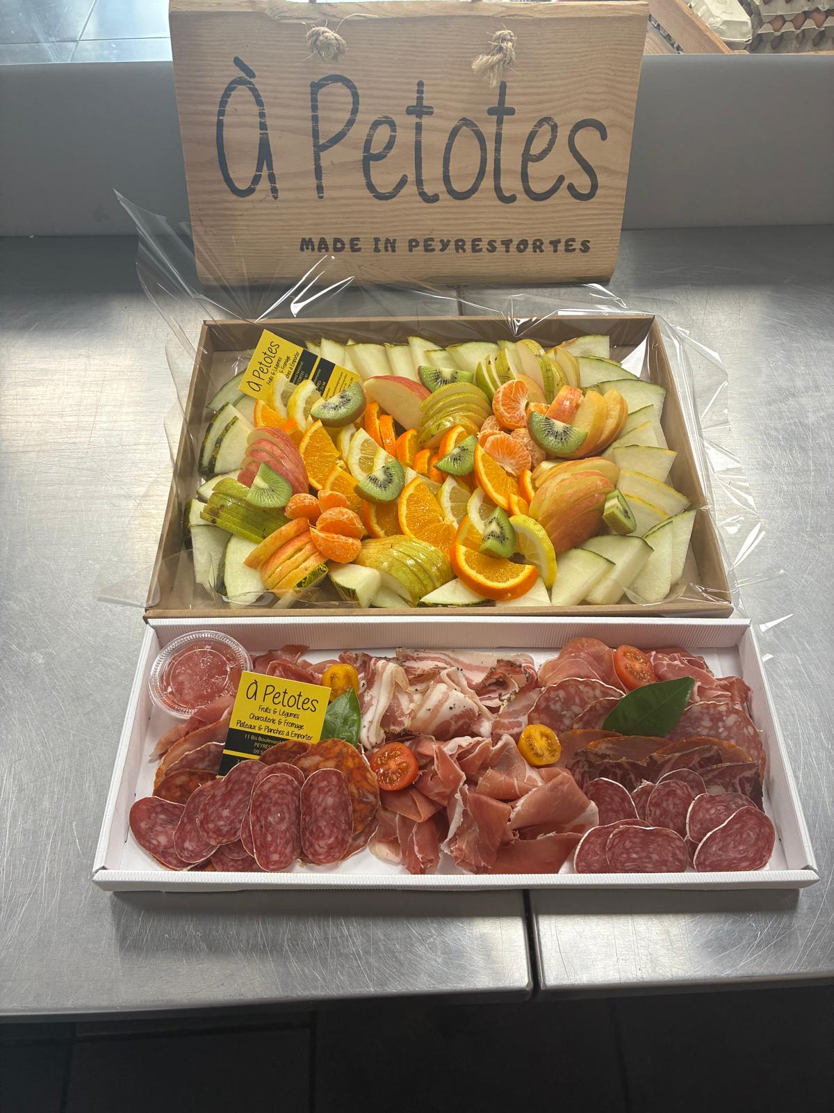 CHARCUT' FORMULE CLASSIQUE. PLATEAU/PLANCHE