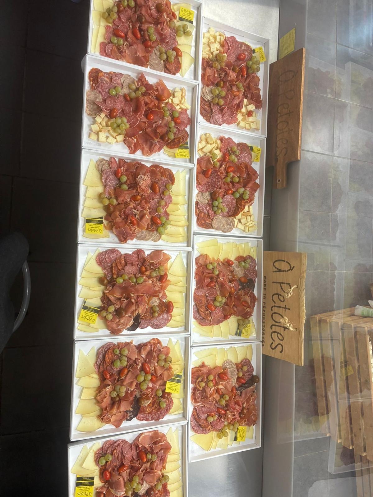 CHARCUT' MANCHEGO - FORMULE CLASSIQUE - PLATEAU/PLANCHE
